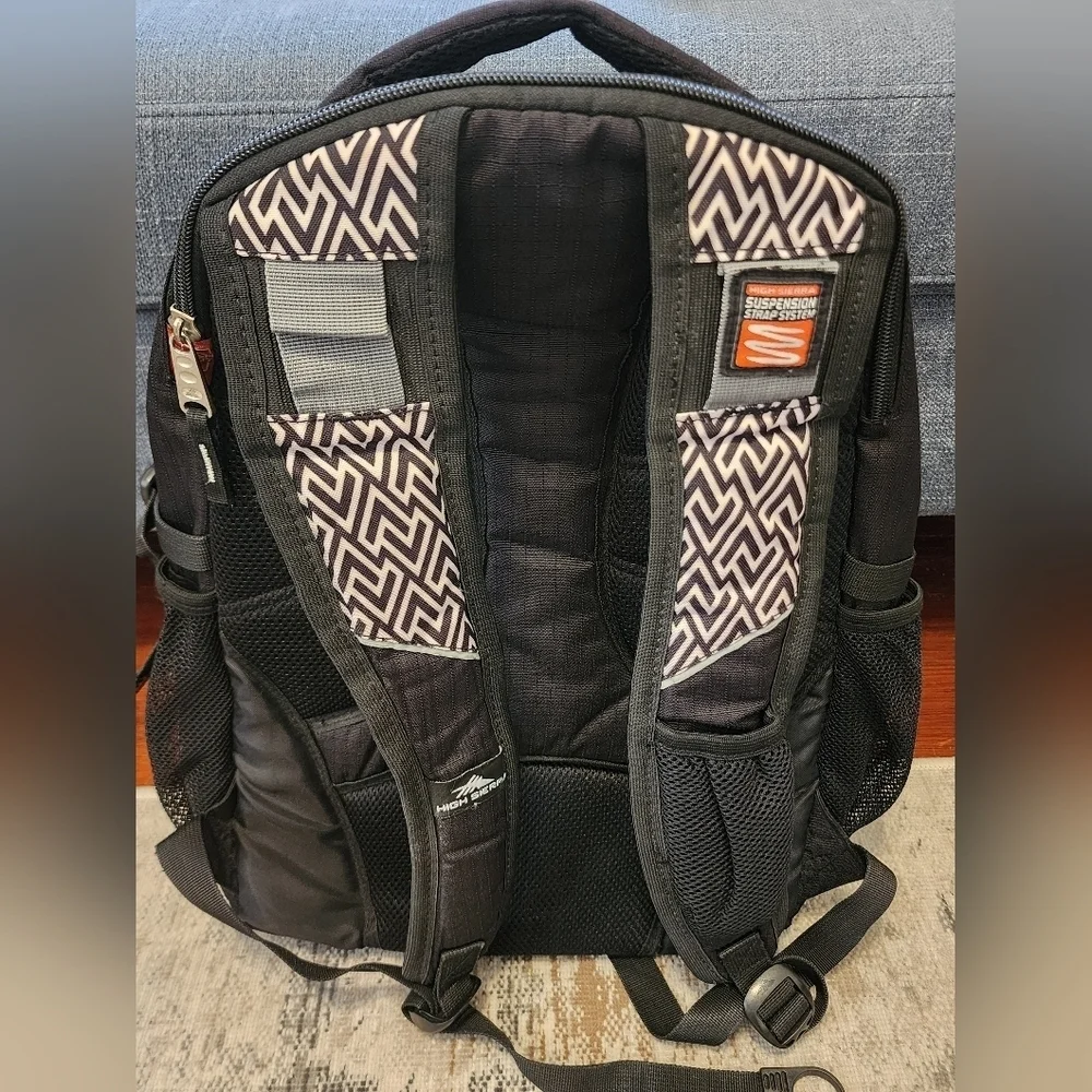 High Sierra Swerve Laptop Backpack Black White Geometric Size OS
